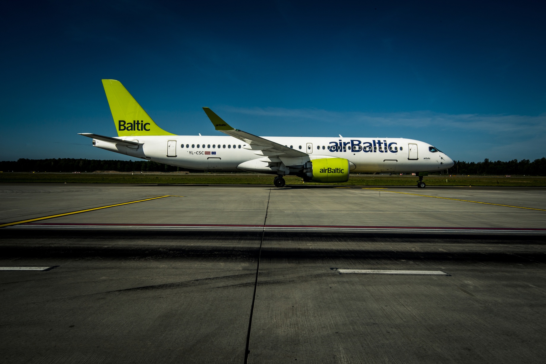 airBaltic launches flights to Tenerife