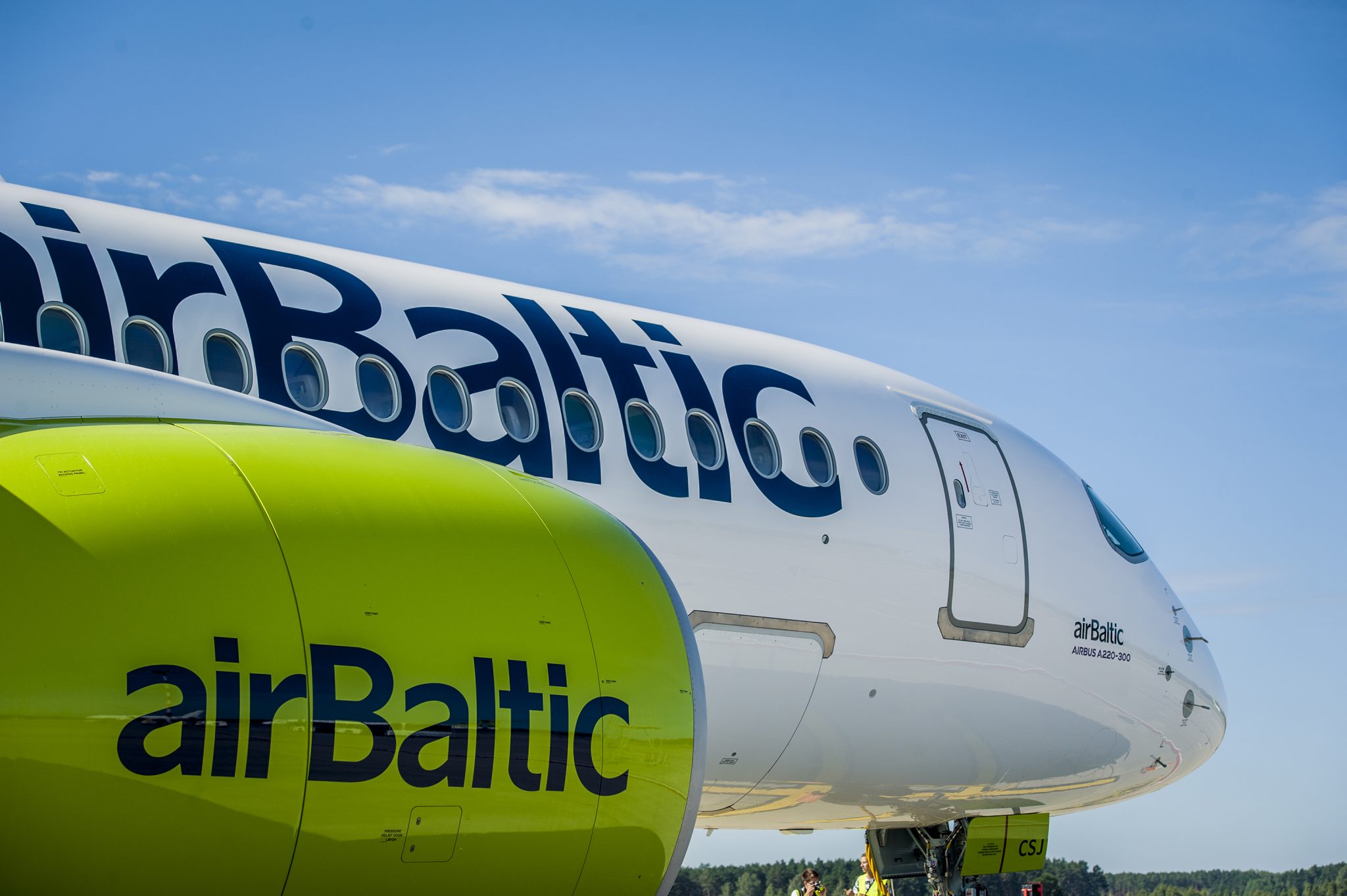 airBaltic traffic improves in May