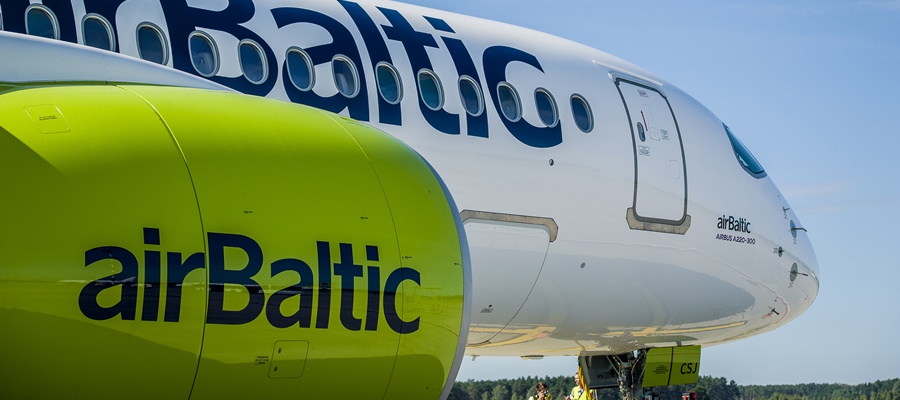AirBaltic takes delivery of new A220-300