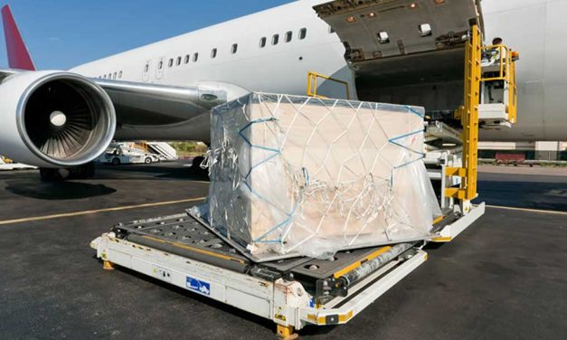 FedEx cargo shipments fall 3%