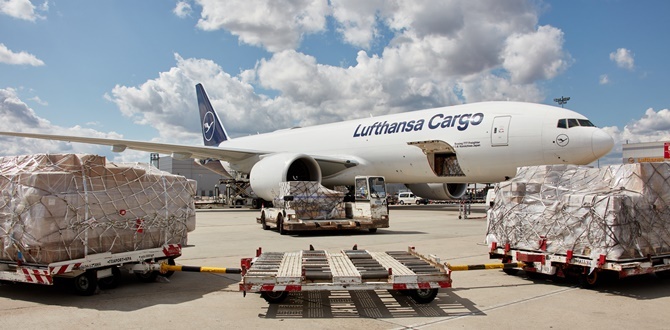 Lufthansa Cargo undergoes structural changes in product and sales department