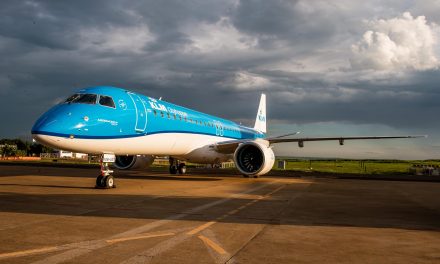 Aircastle delivers the second of 15 Embraer 195 E2 aircraft to KLM Cityhopper