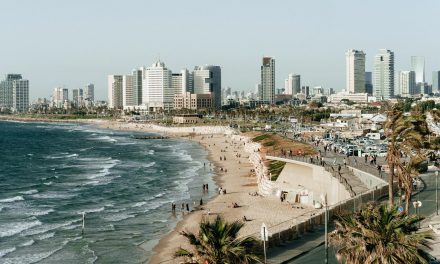 US and European airlines cancel flights to Tel Aviv