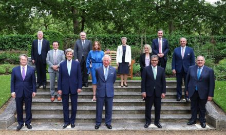 G7 leaders talk SAF with Heathrow CEO