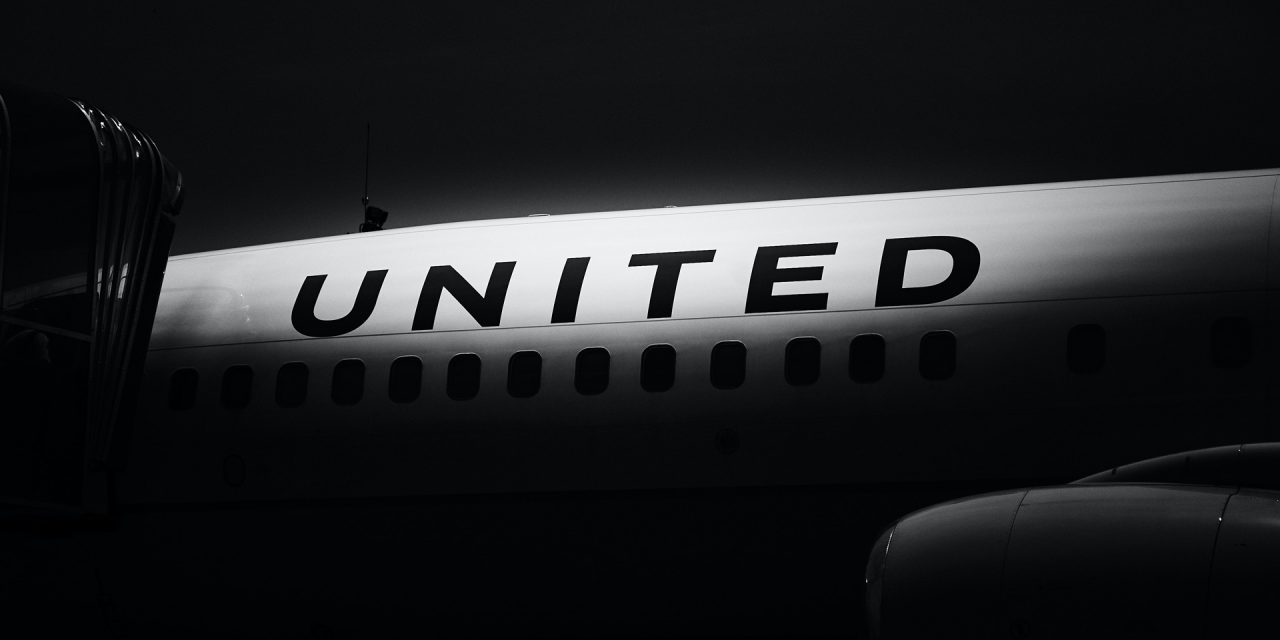 United Airlines faces pilot picket after Delta reportedly offers big wage increase