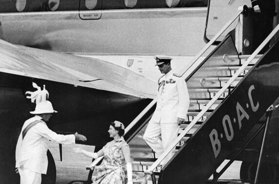 In memory of Her Majesty Queen Elizabeth II: The Queen and aviation