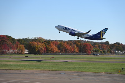 Avelo deploys second 737 at Raleigh-Durham