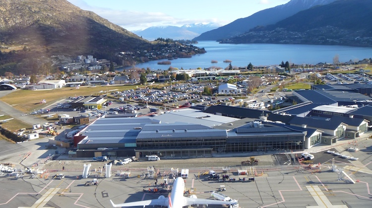 Queenstown Airport selects Elenium to provide bag drop and kiosk