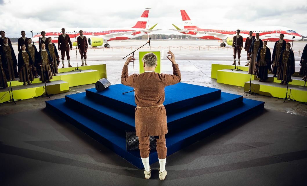 airBaltic signs as the official airline of Latvian Song and Dance Festival