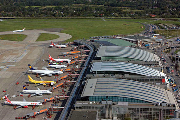 Runway at Hamburg Airport to remain shut for month-long maintenance work