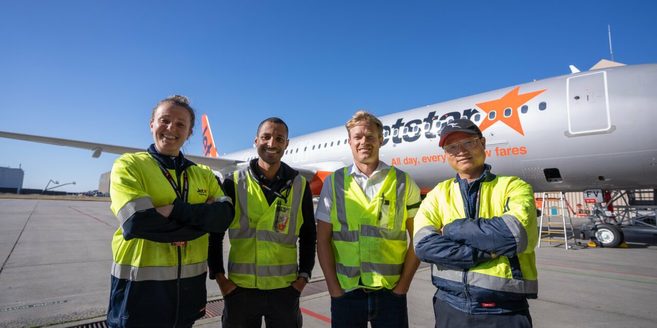 Jetstar takes delivery of its latest Airbus A321-neo