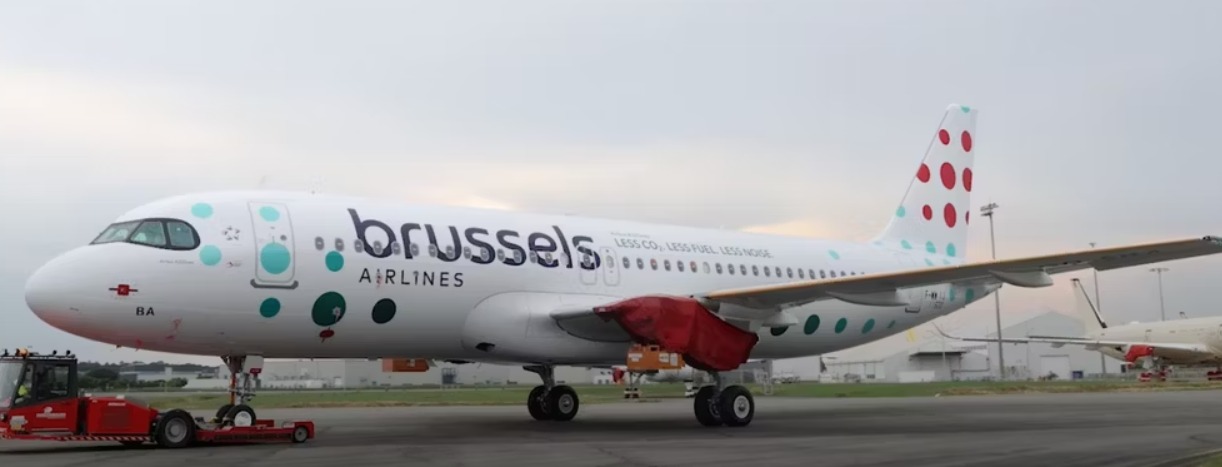 Brussels Airlines unveils pictures of its first brand-new A320