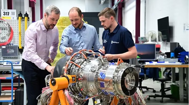 Rolls-Royce develops small gas turbine to power eVTOLs