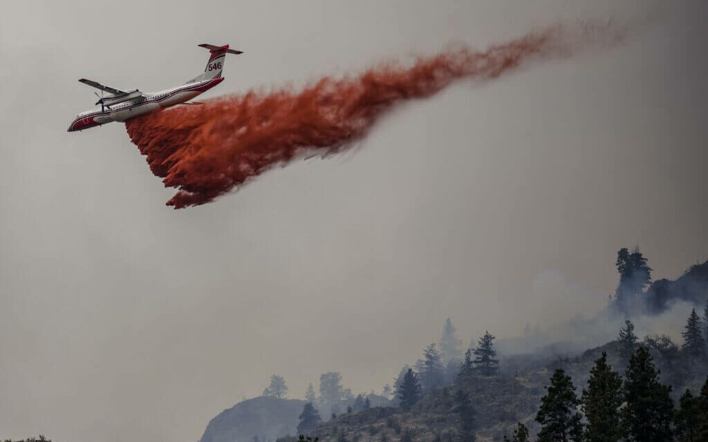 Conair buys seven Dash 8-400 for aerial firefighting