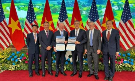 Vietnam Airlines commits to 50 737 MAX order