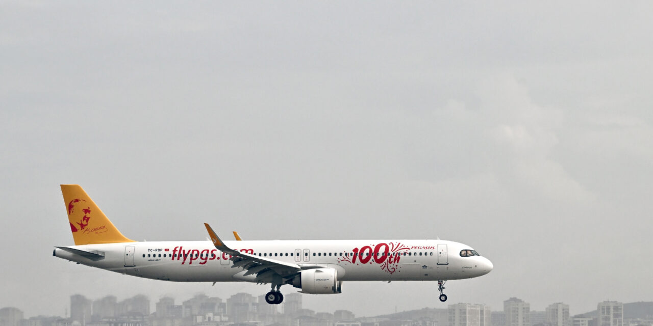 Pegasus takes delivery of its 100th aircraft, cumhuriyet