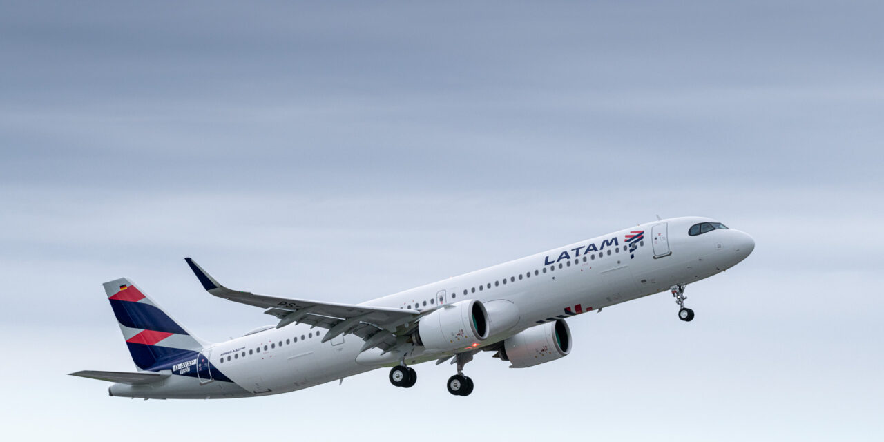 LATAM receives its first A321neo and adds an additional order for 13 aircraft