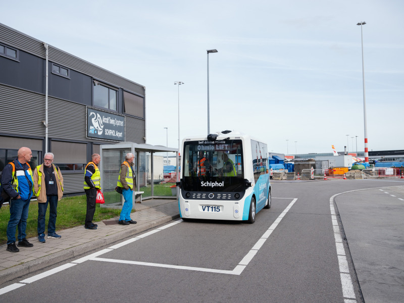 Amsterdam Schiphol conducts self-driving airside bus trial
