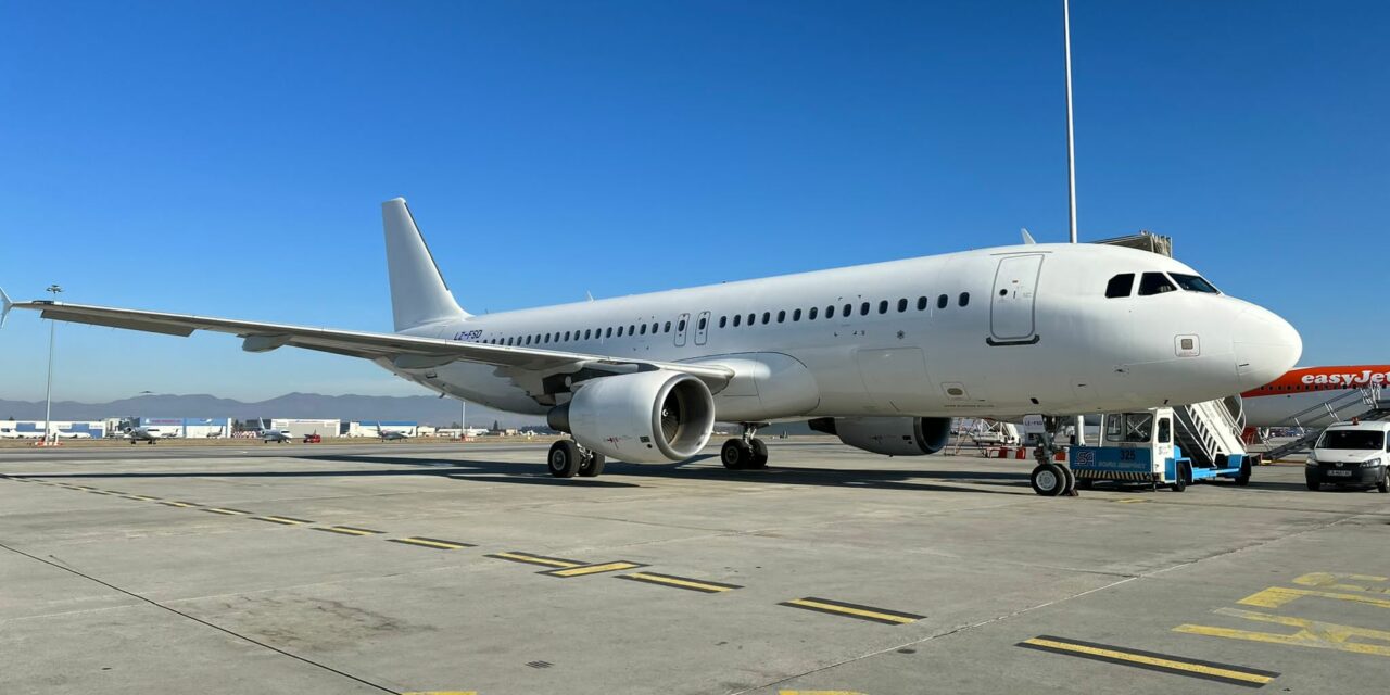 Humo Air returns two leased A320s to Fly2Sky