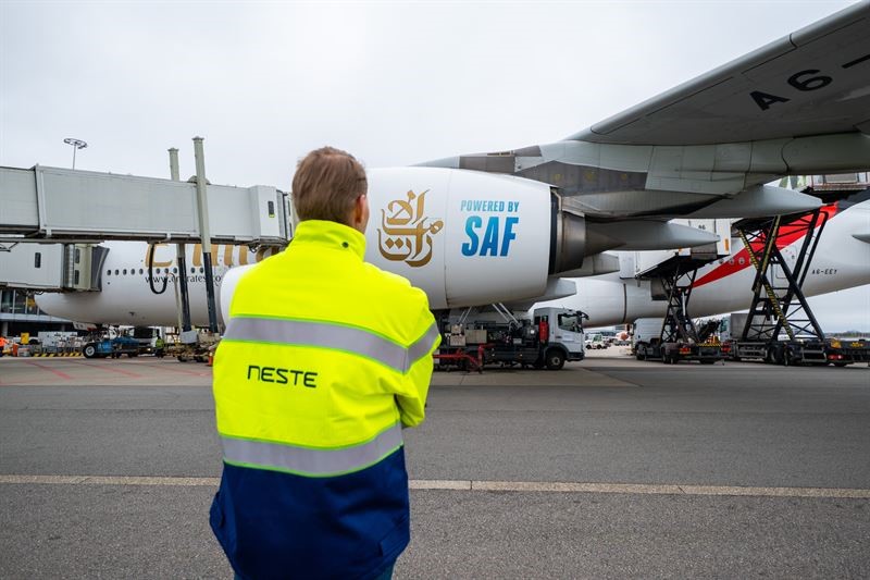Neste supplying SAF to Emirates at Amsterdam Schiphol Airport