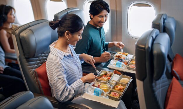 Singapore Airlines enhances premium economy